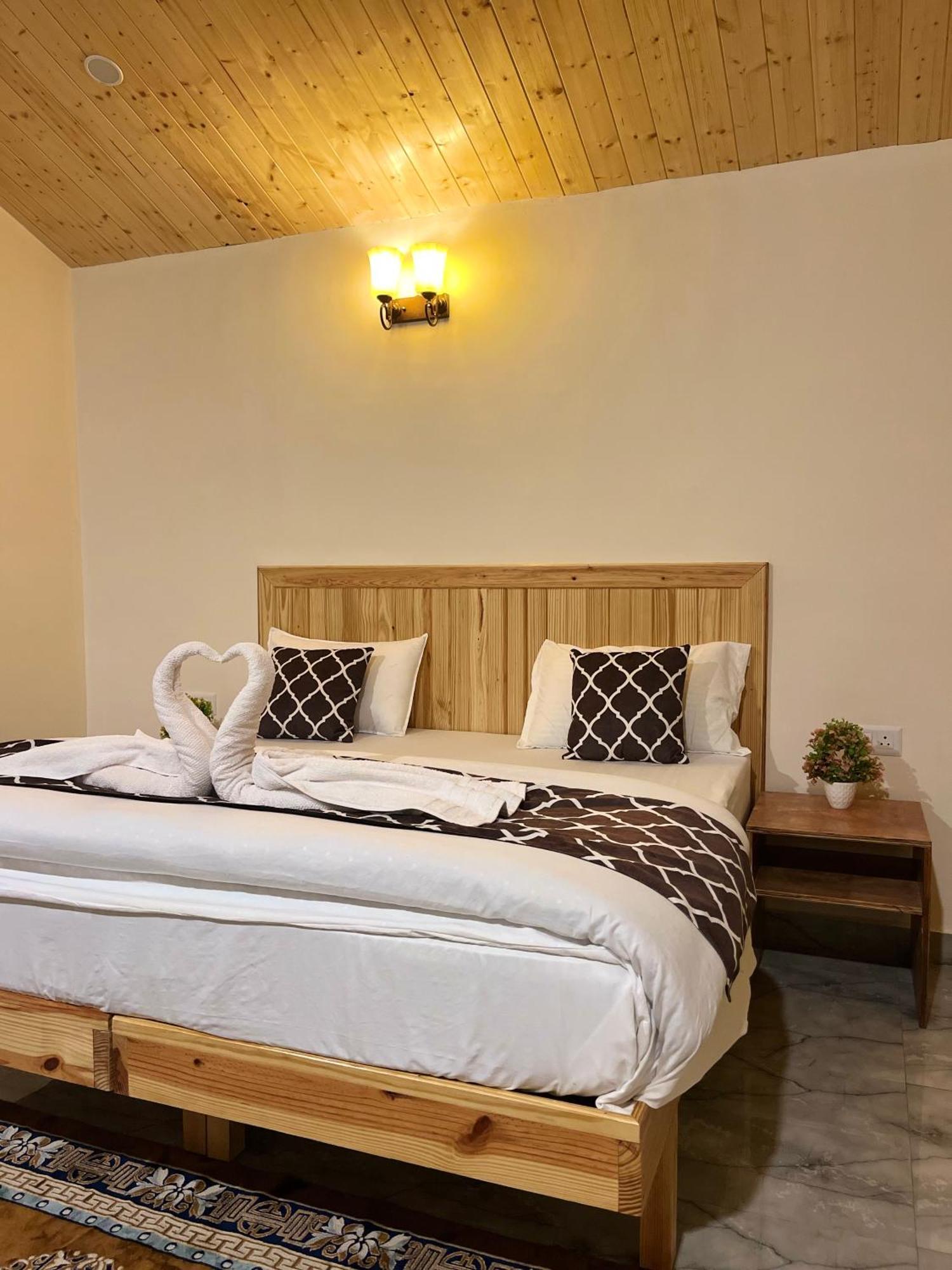 Ahava Kasol Riverside Cafe And Cottages Luaran gambar